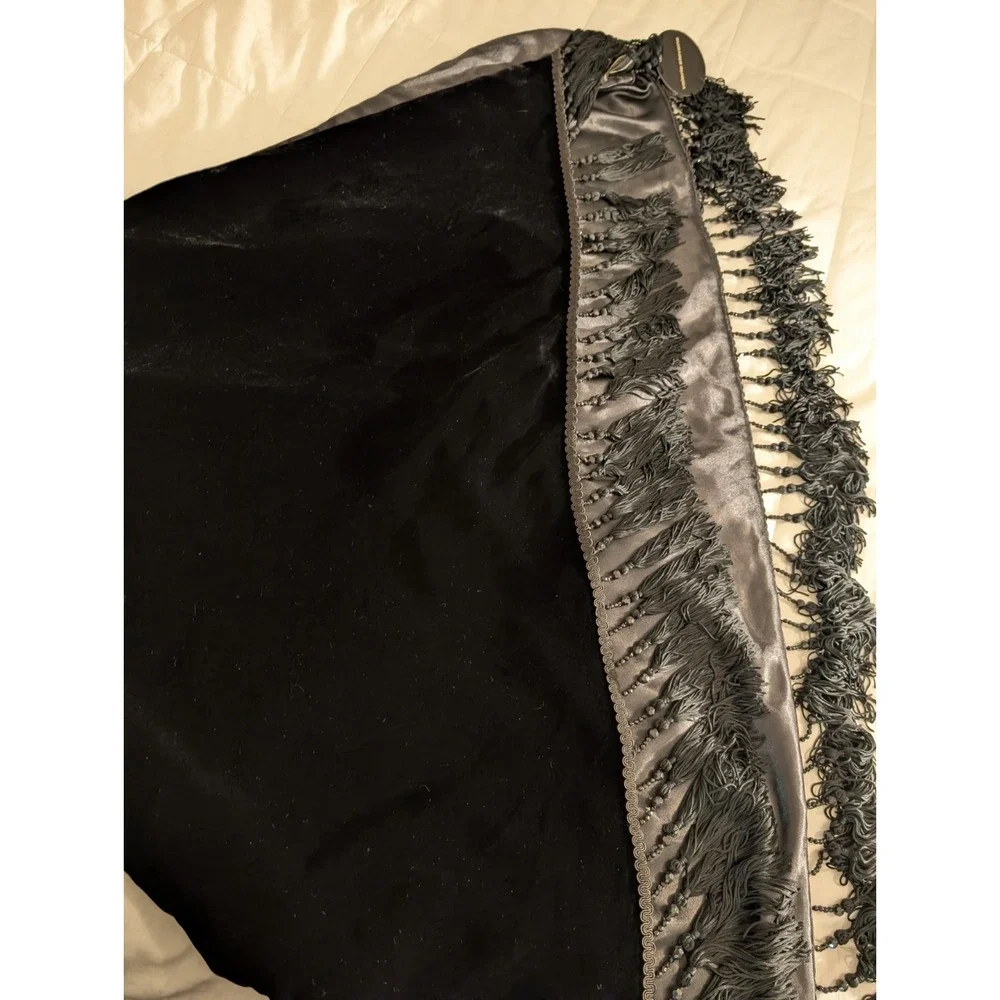 VALERIE STEVENS BLACK FRINGED TUBE‎ BEADED 66